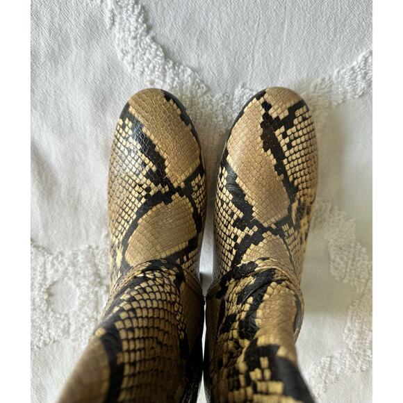 Tory Burch NWOT Pull On Knee High Snake Embossed Leather Boots Sand Drift Sz 6.5 - Picture 5 of 7